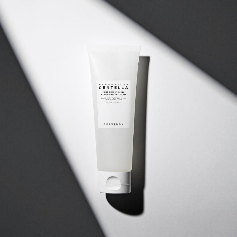 SKIN1004 Madagascar Centella Tone Brightening Cleansing Gel Foam