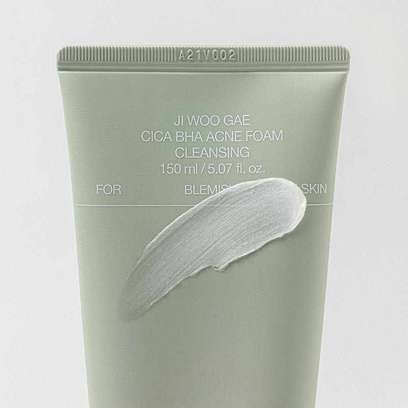 Celimax Ji Woo Gae Cica BHA Acne Foam Cleansing