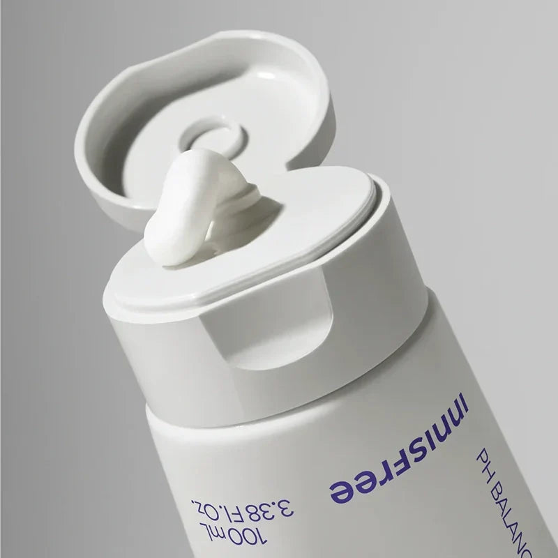 innisfree Blueberry Rebalancing 5.5 Cleanser