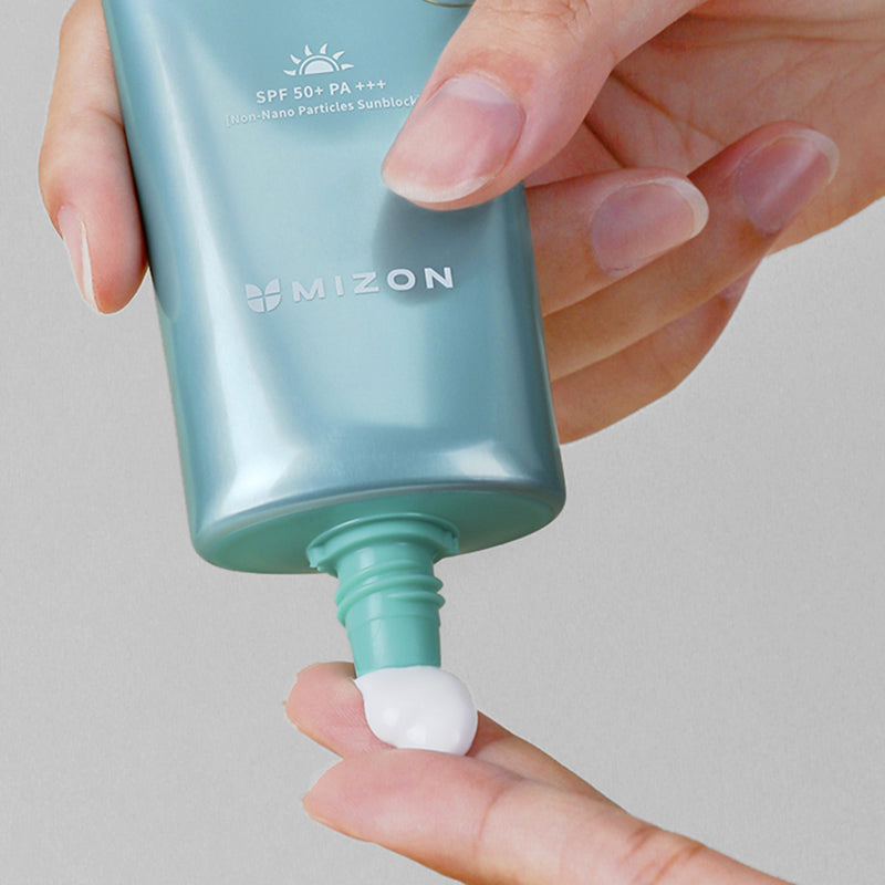 Mizon Cicaluronic Non-Nano Sunblock SPF50+ PA+++